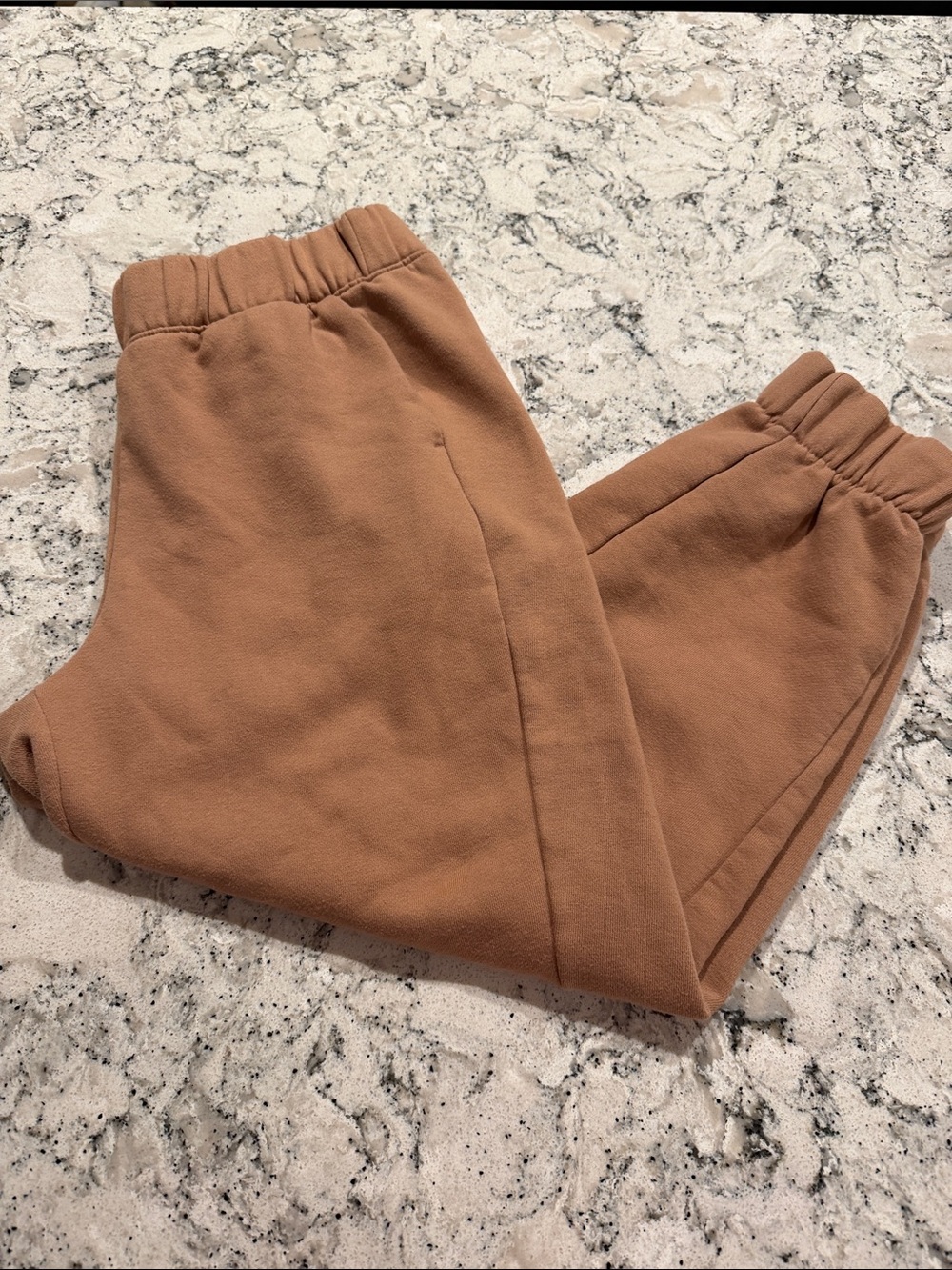 Women’s Cozy Elastic-Waist Brown Jogger Pants